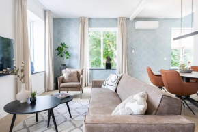 Newly Renovated Xl Hotspot With Bed And Coffee